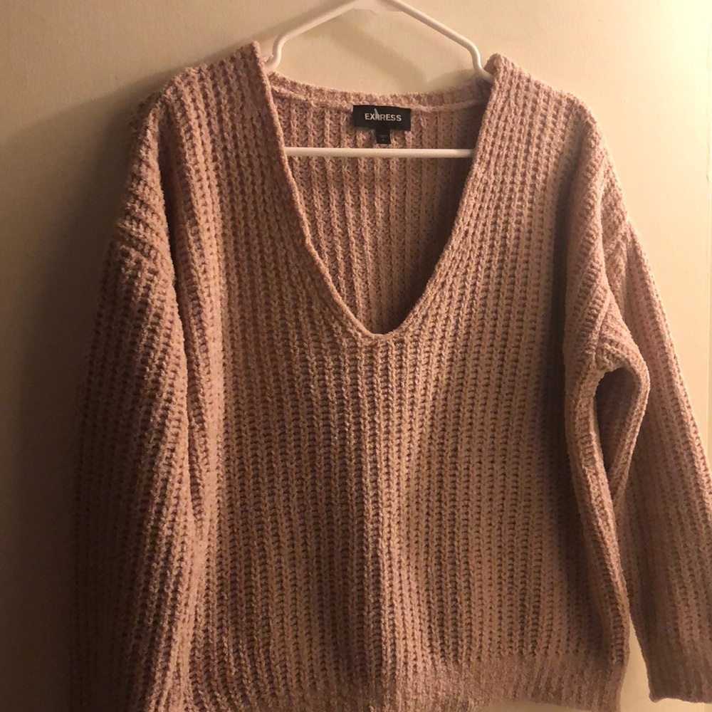 Express sweater size small in blush pink😍